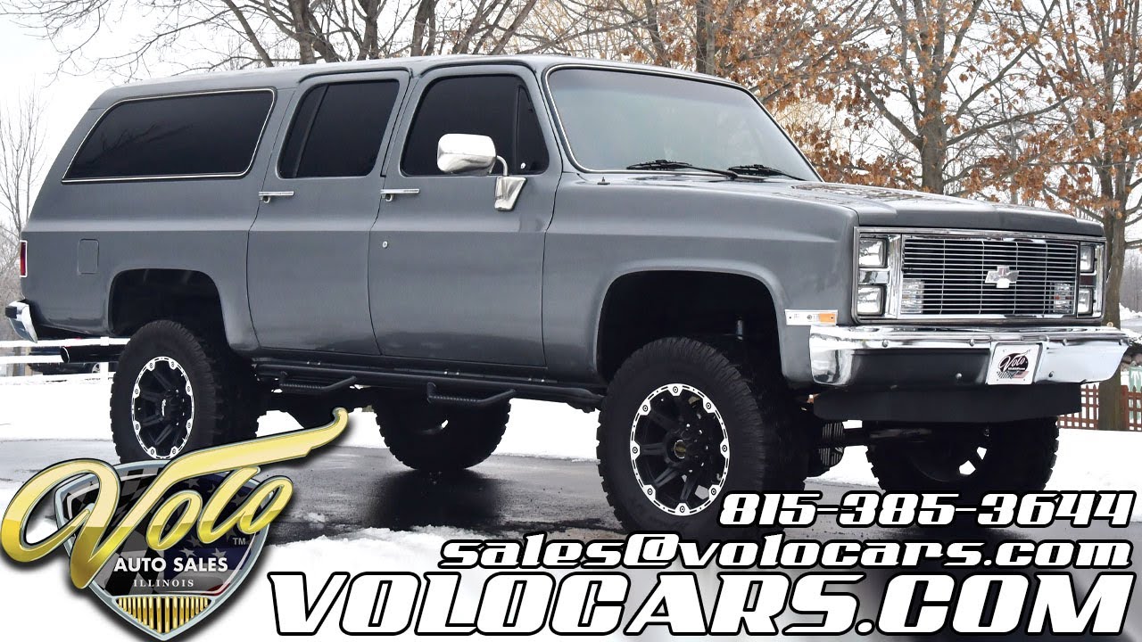 1988 Chevrolet Suburban for sale at Volo Auto Museum (V19397)