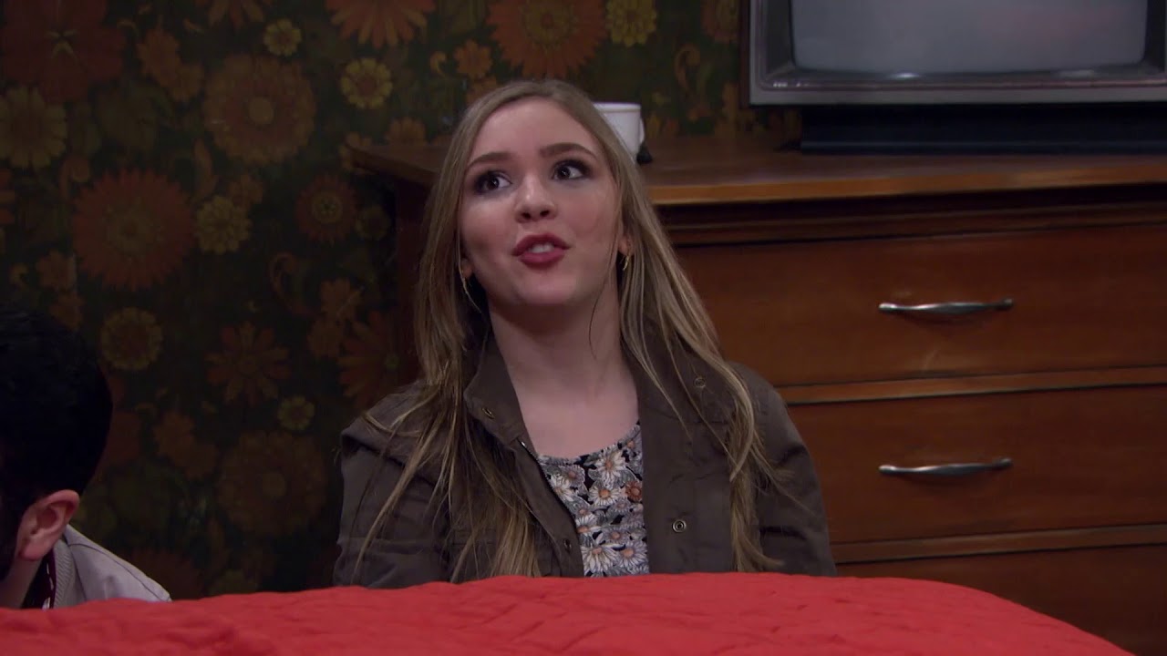 Menottes | L'Agent K.C. | Disney Channel BE