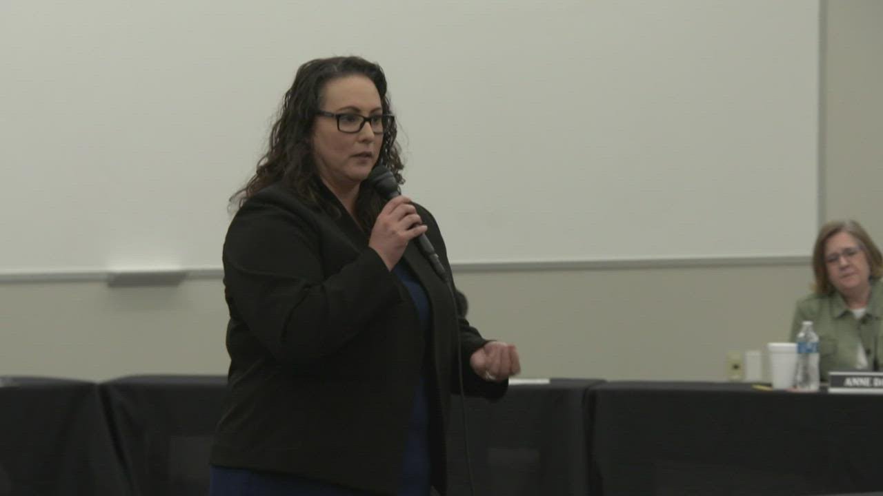 Fort Worth ISD names West Texas school district leader as lone superintendent finalist