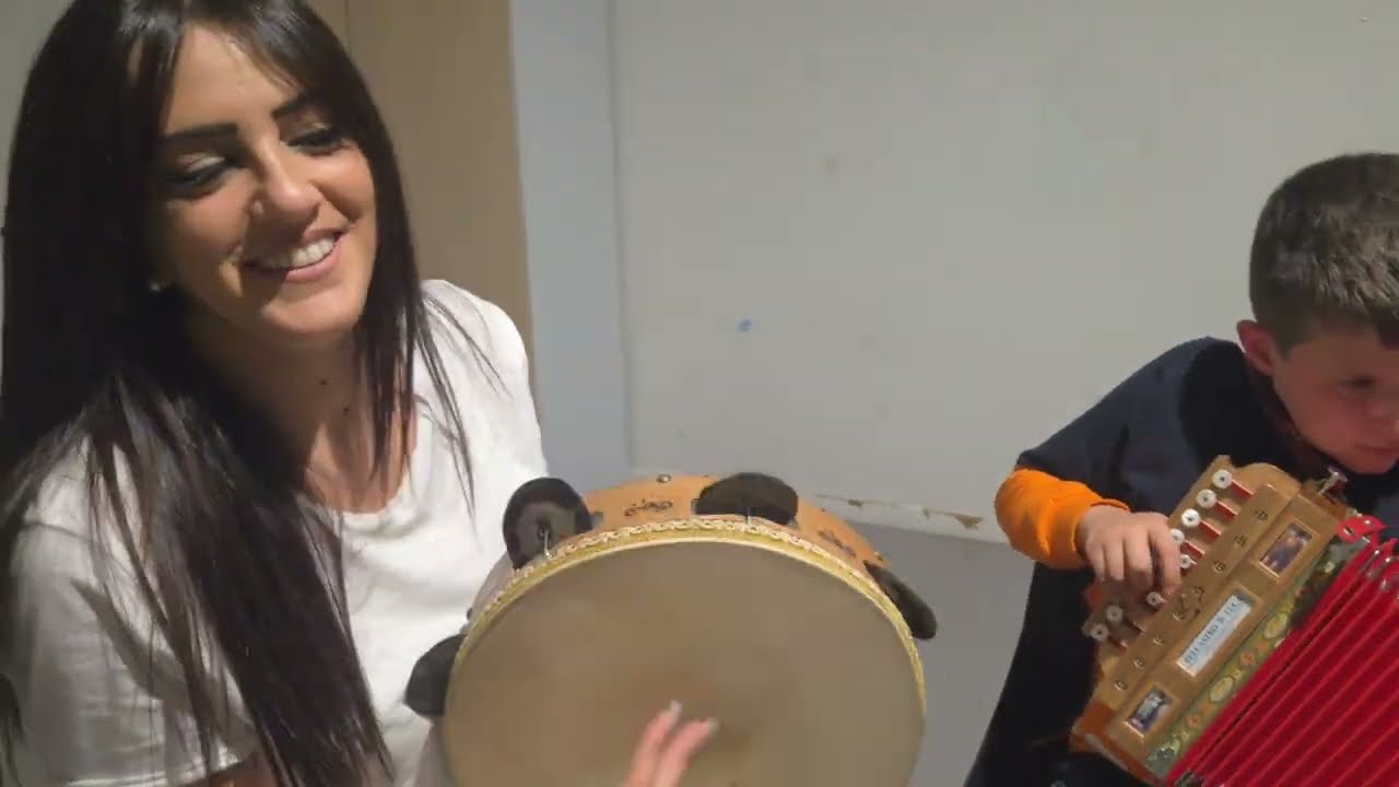 LA PRIMA TARANTELLA CALABRESE DEL PICCOLO SAMUELE - SCUOLA DI ORGANETTO VALENTINA DONATO
