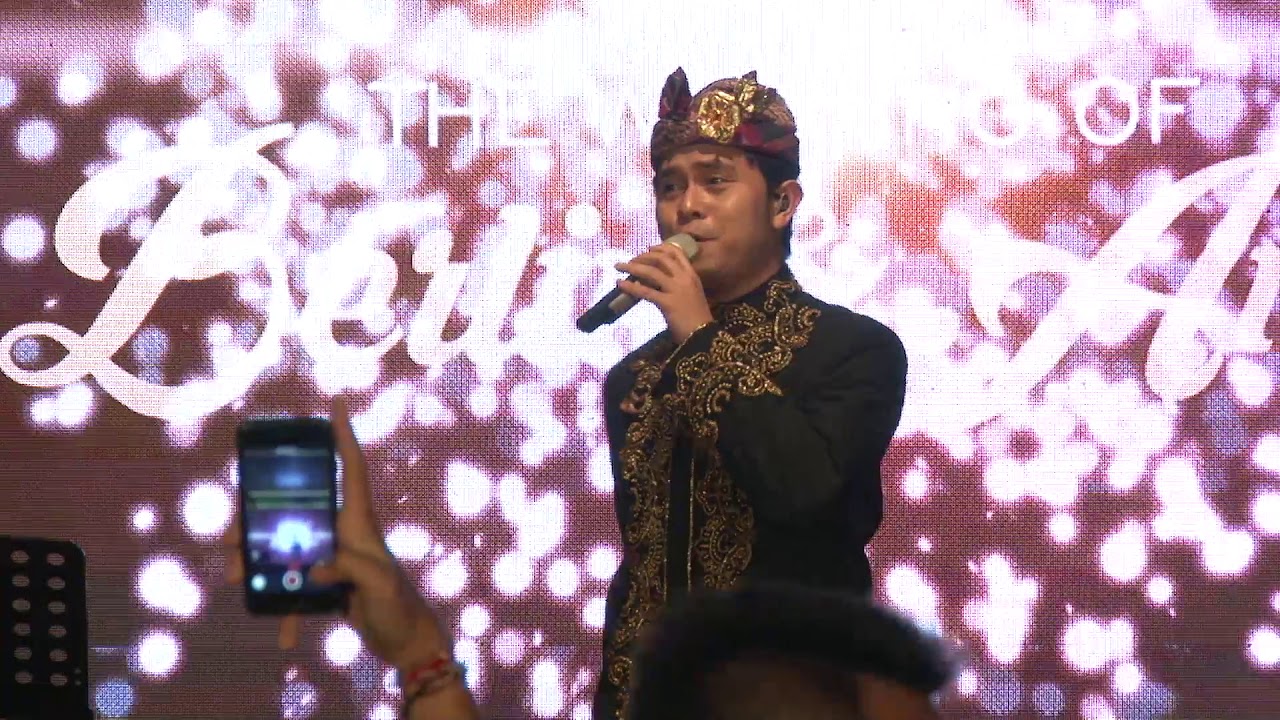 Bryan Adams - Everything I Do (Cover by Cakra Khan)