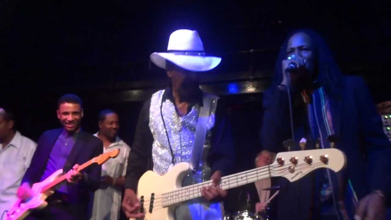 Larry Graham and Graham Central Station -If You Want Me To Stay- 10 March 2013