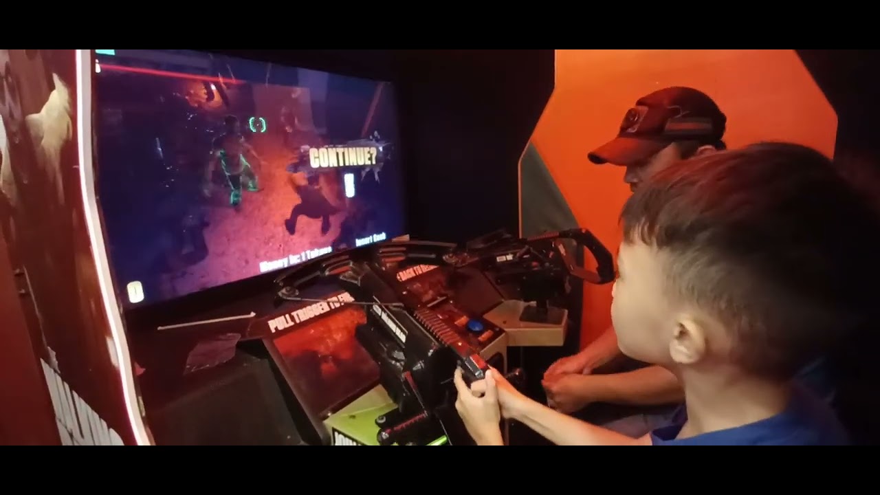 WALKING DEAD ARCADE GAME #walkingdead #arcadegames #viralvideo | KC Cablao