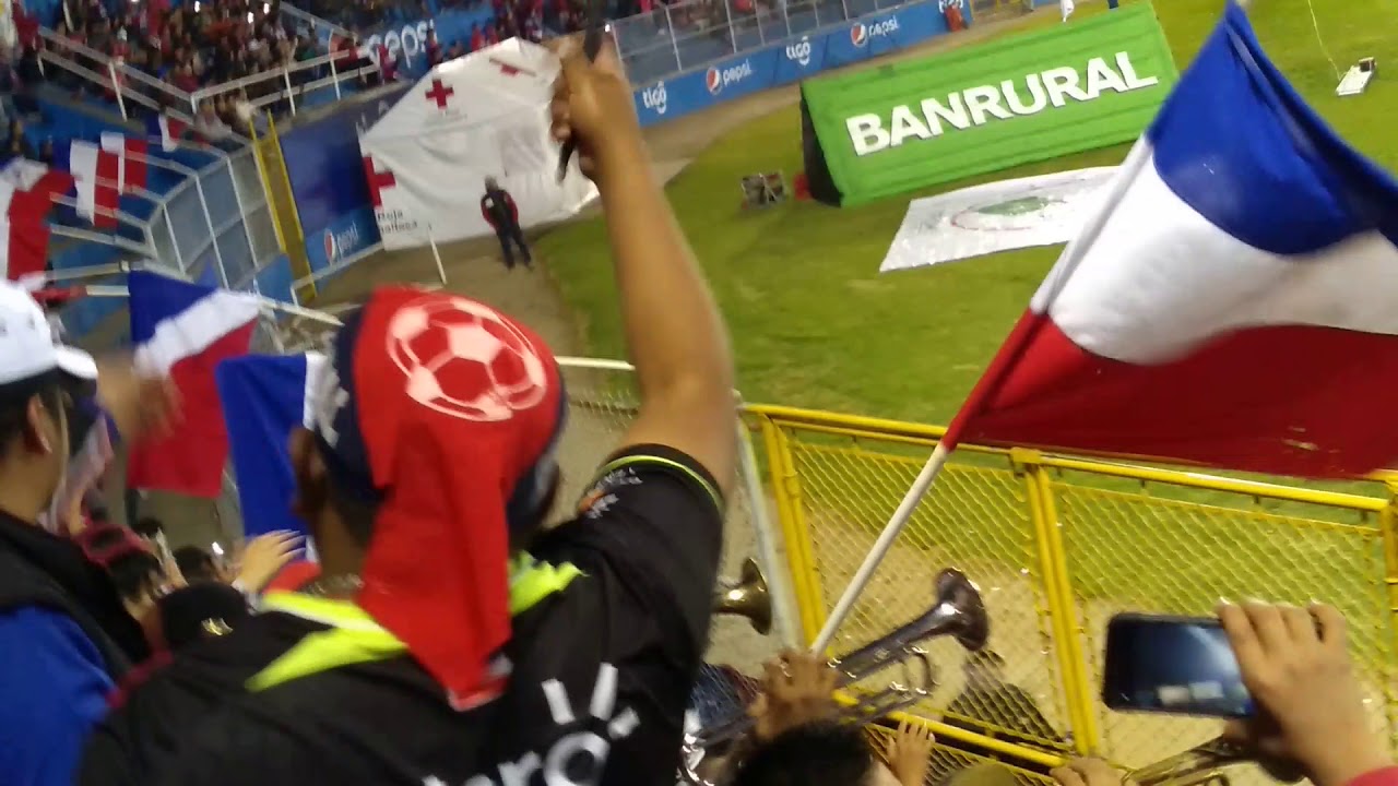 Xelaju VS cremas- semifinal Luna de Xelaju - La fiel afición del Xelaju siempre alentando