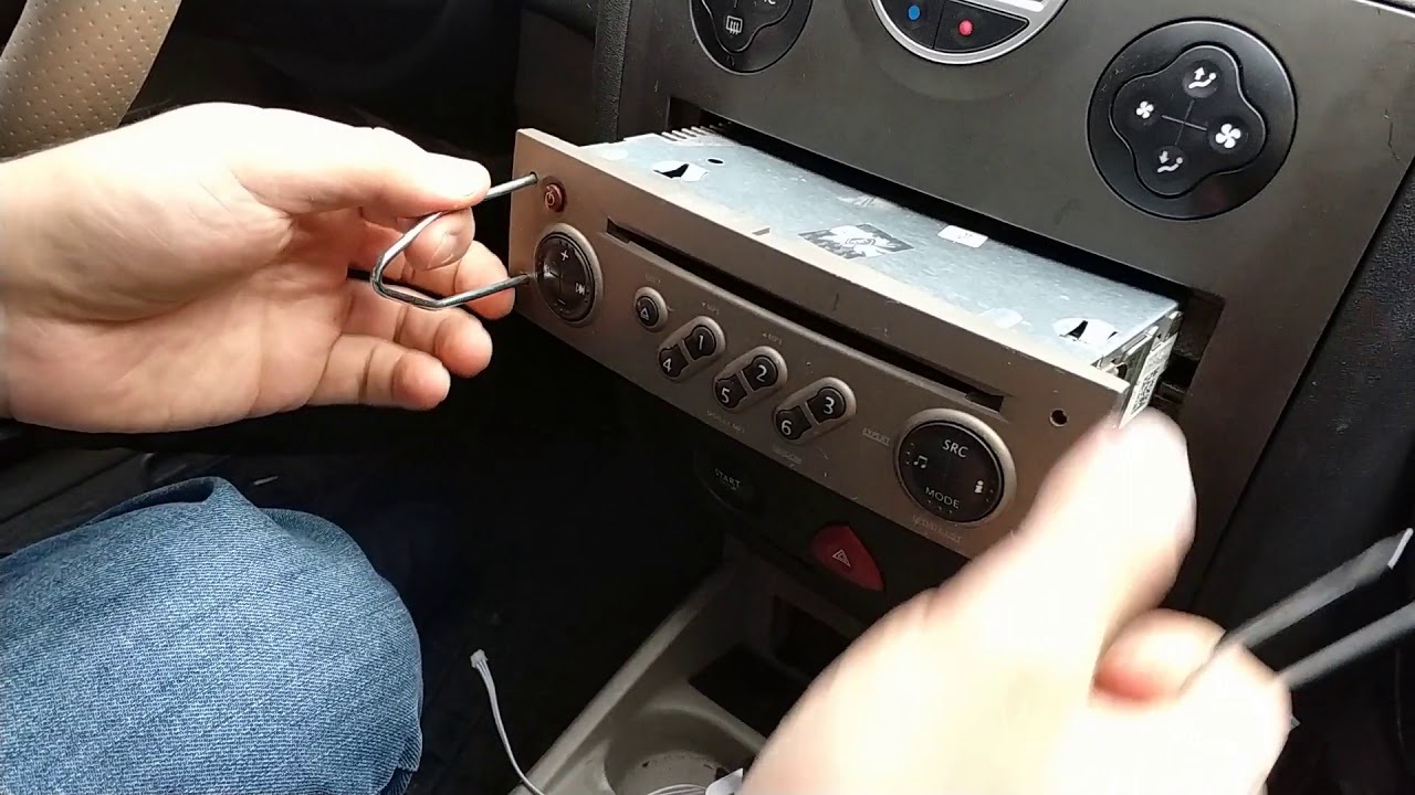 Megane 2 Usb Aux Bluetooth Modülü Montajı Aux Module Installation