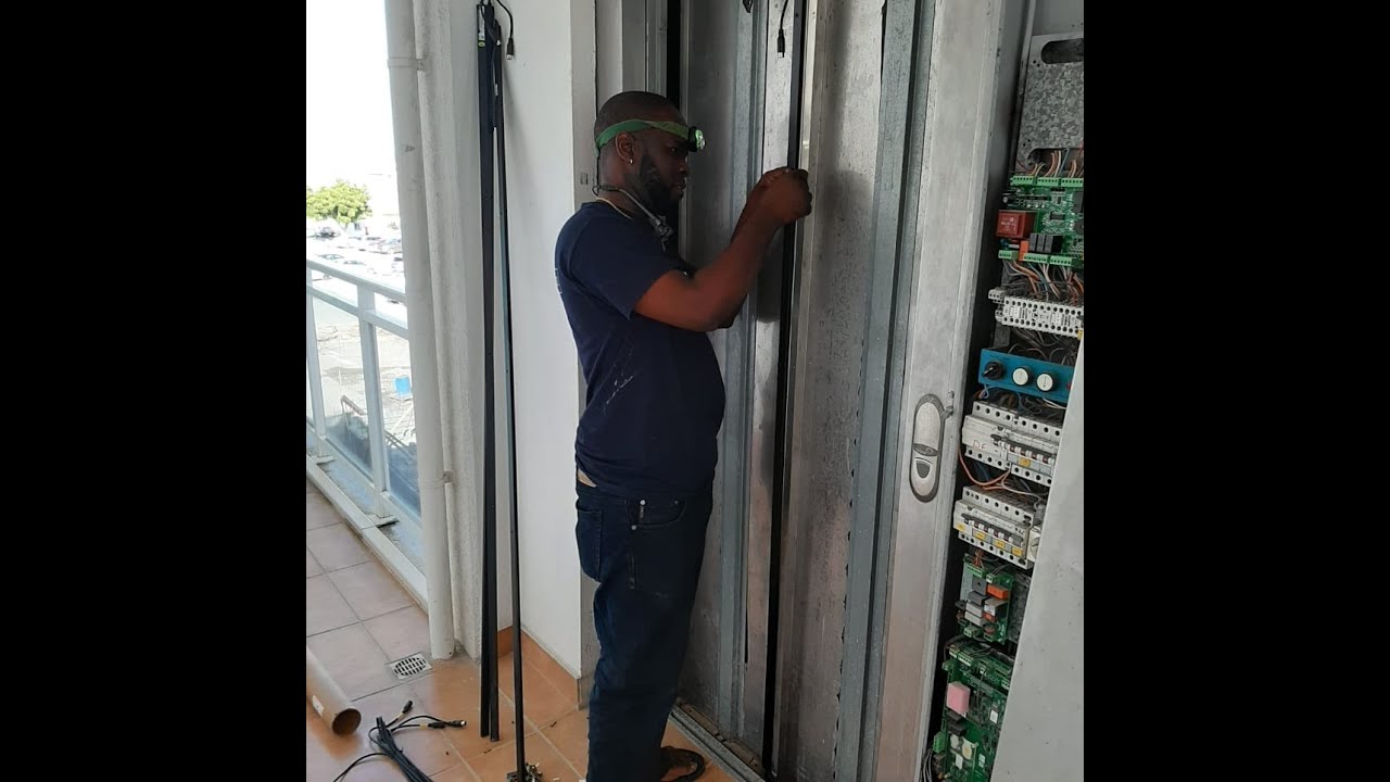 Elevator, Escalator & Beyond, maintenance & services - SXM Universal Elevator Service