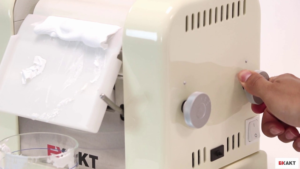EXAKT 50Classic Ointment Mill