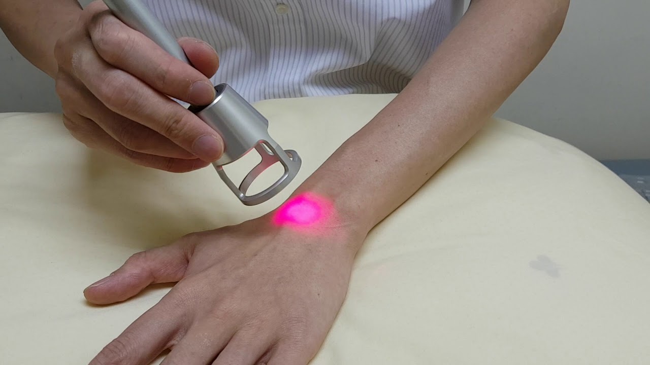 Laser therapy with Italy Mectronic Medicale iLux Laser Device