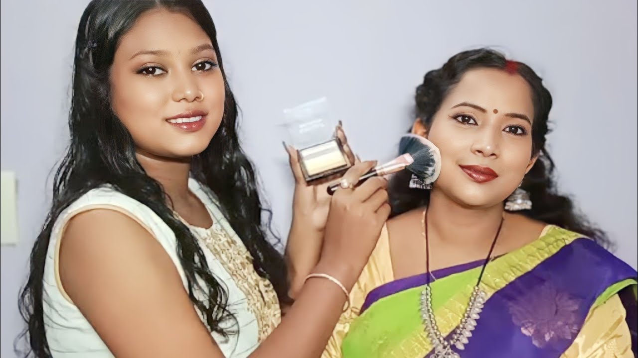 ASMR Doing My Mom's Makeup 💄🍒
