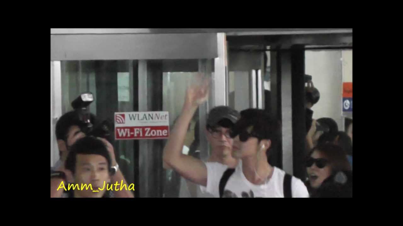 [Fancam] 121124 Kangta Yunho BOA - Suvarnabhumi Airport