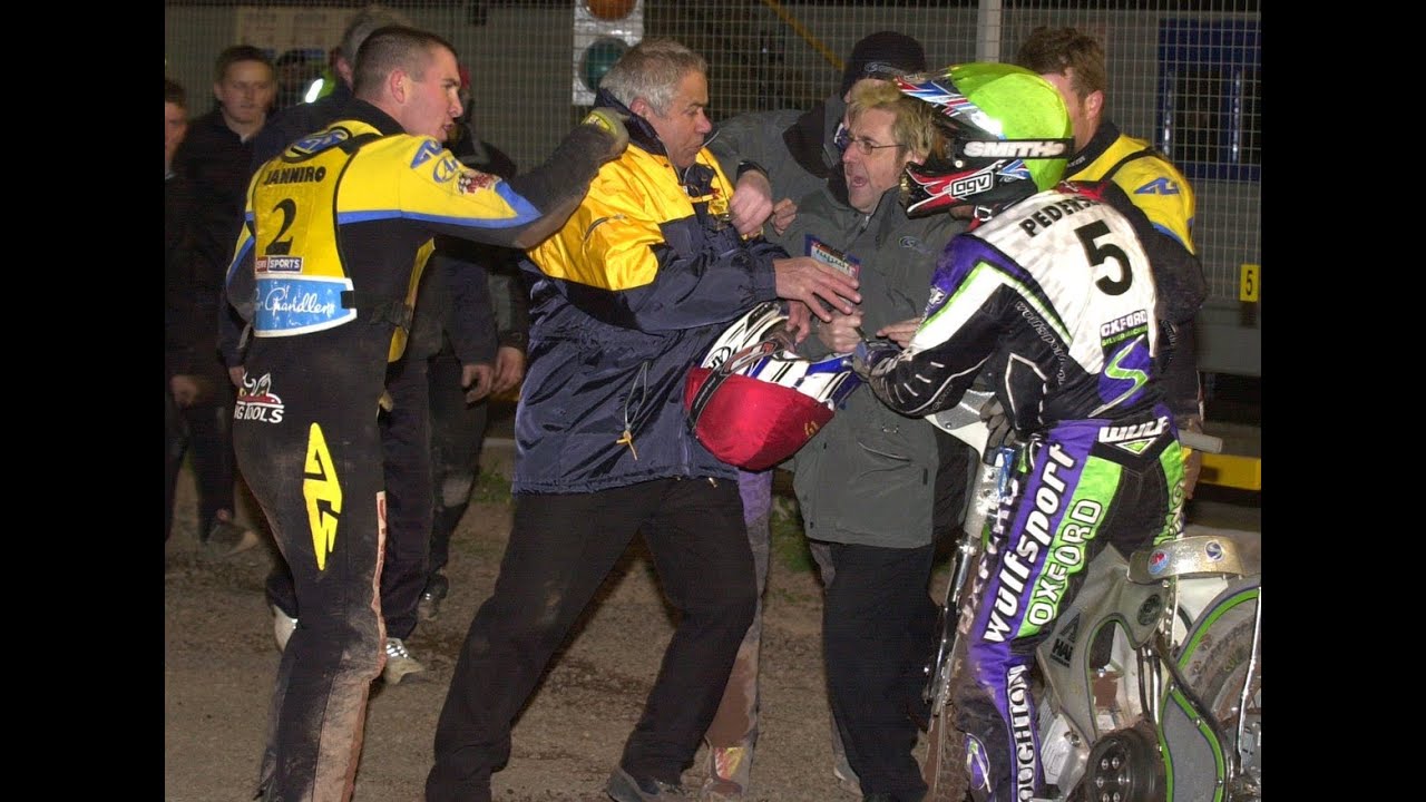 Coventry Bees vs Oxford Silver Machine