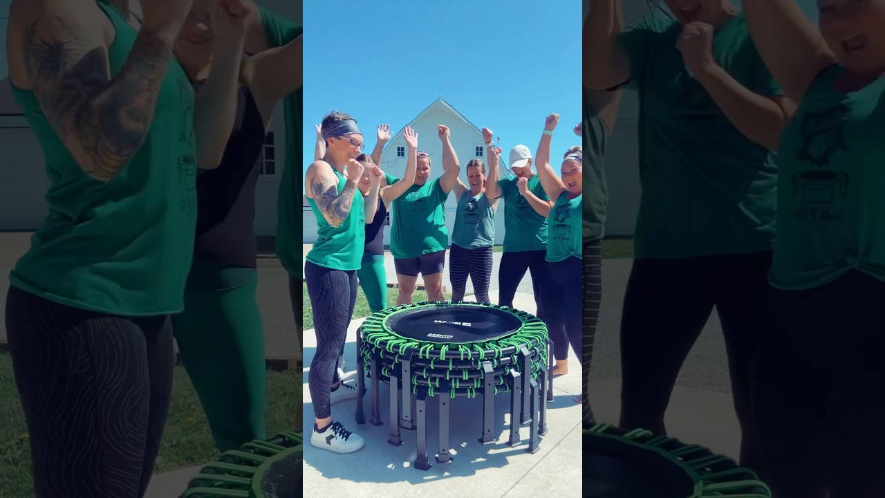 Unboxing fun #rebounder #minitrampoline #trampoline #workout #fitness #unboxing #reboundingworkout
