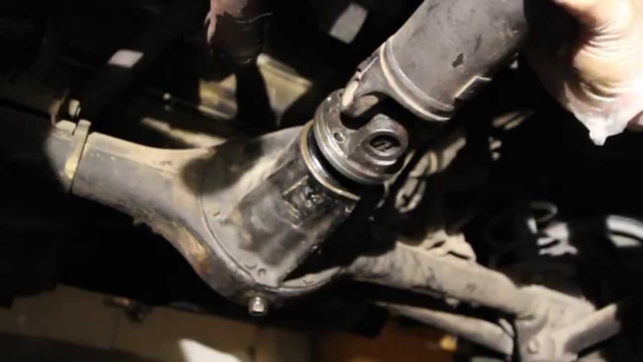 Fixing a Leaky Differential on Fiat 124 Sport: The Easy Way