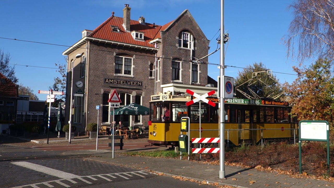 Electrische Museumtram Amsterdam rijdt door Amstelveen. Incl. nieuwe rijweg onder A10. 18-11-2018.
