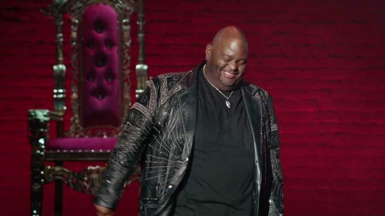 Lavell Crawford- Fast foods