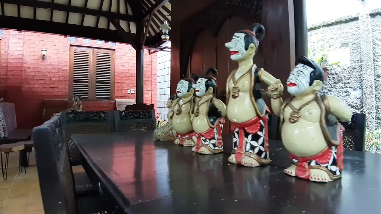 RUMAH ETNIK , JOGLO ATAU VILLA DI JOGJA SELATAN !