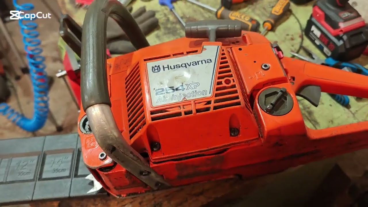 254XP HUSQVARNA zāģē bez problēmām