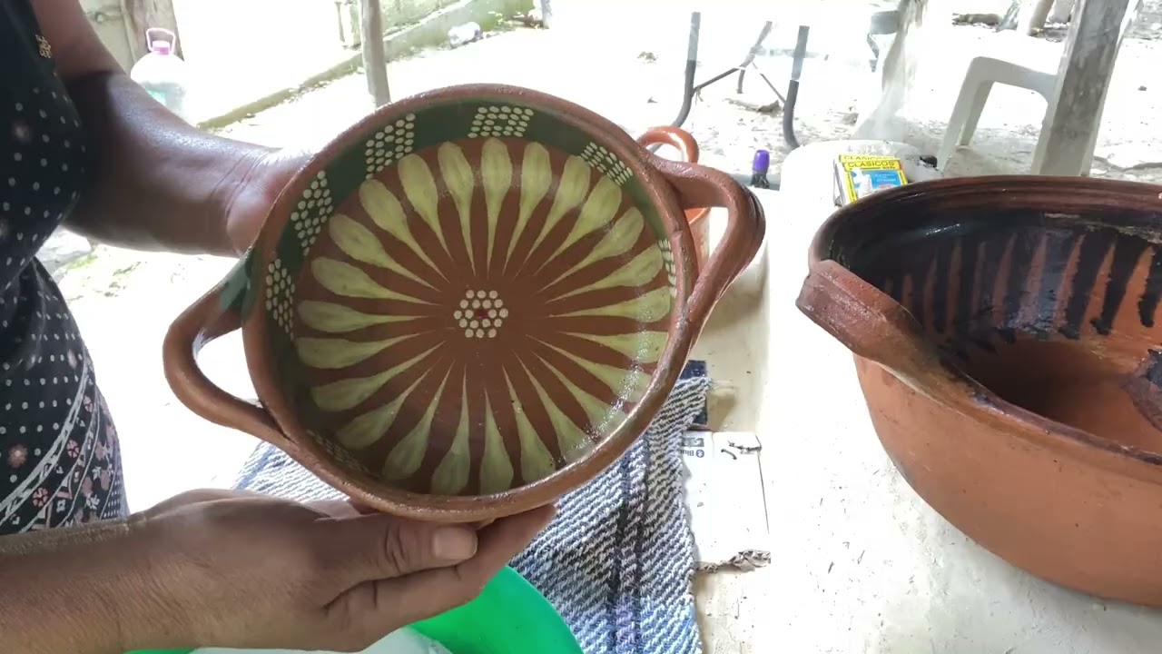 Curando mis cazuelas👍🏼😁