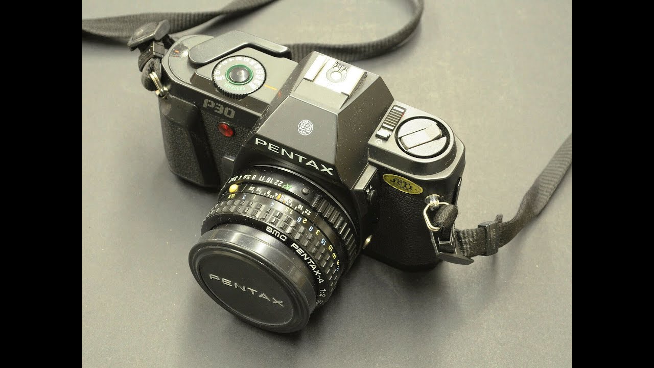 Pentax P30 l'estetica razionale