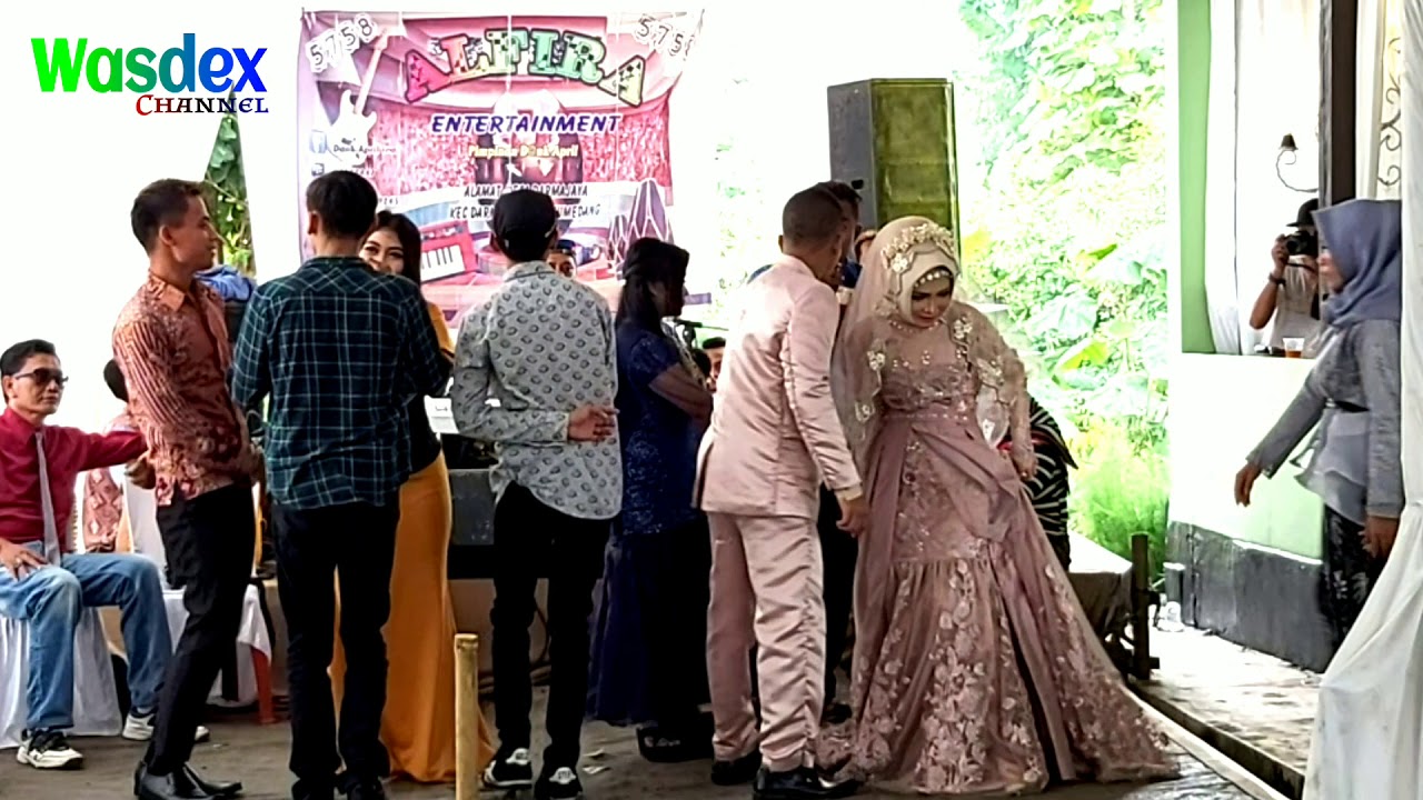 Memori Berkasih || Duet Mantul Neng Desty