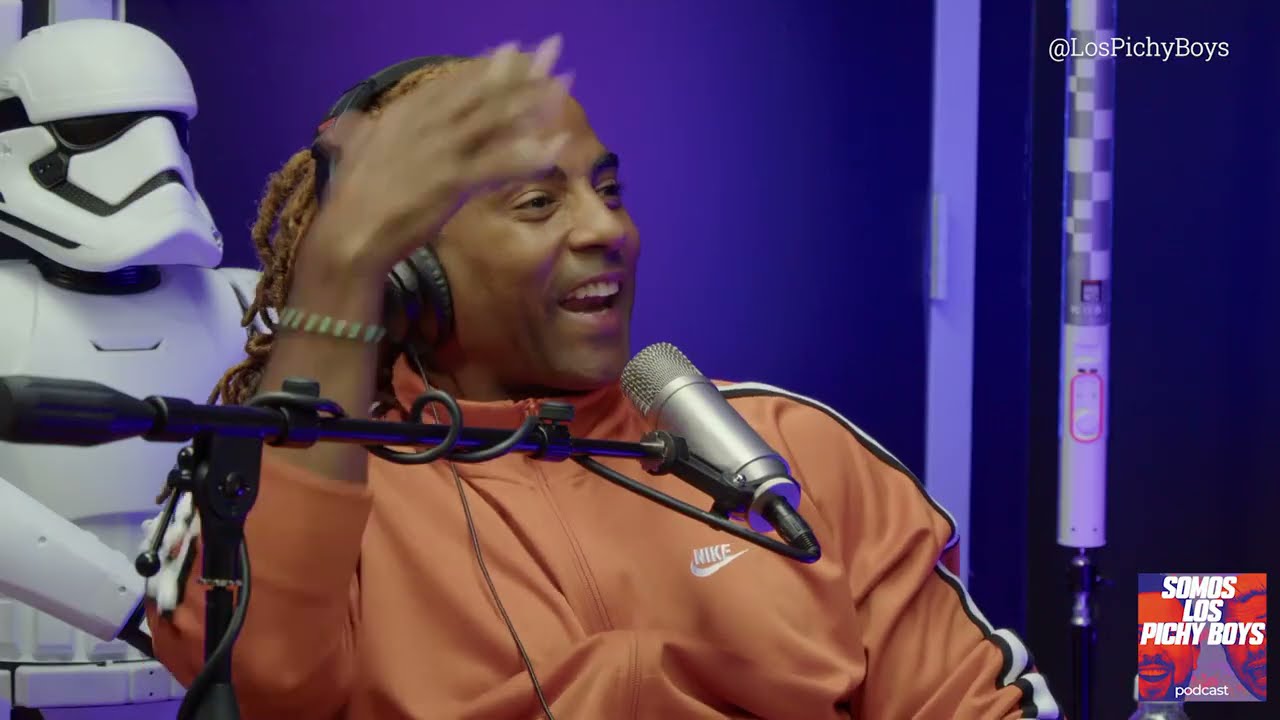 S4E22 Yotuel Romero llega a nuestro Podcast y hablamos de Patria y Vida Orisha y el futuro de Cuba .