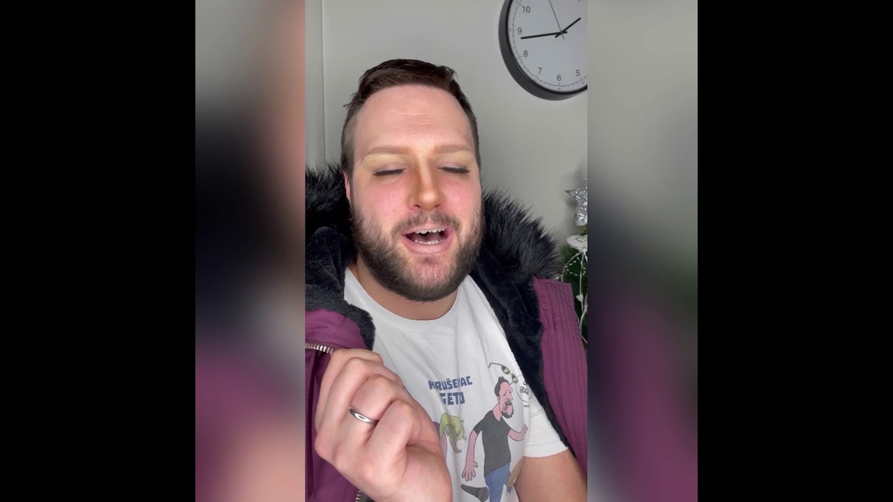 INTERVJUI PEVAČA I PEVAČICA