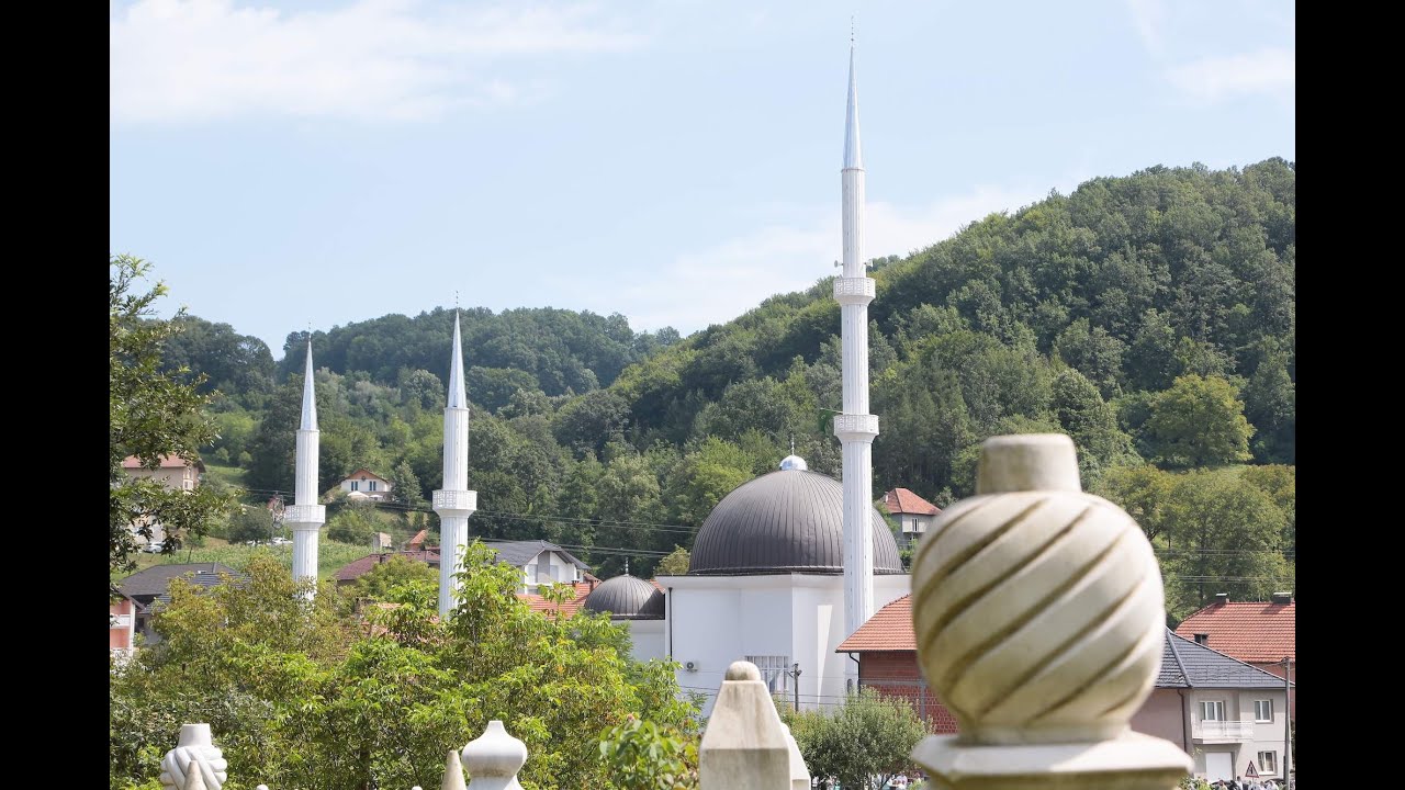Svečano otvorena džamija u Sapni