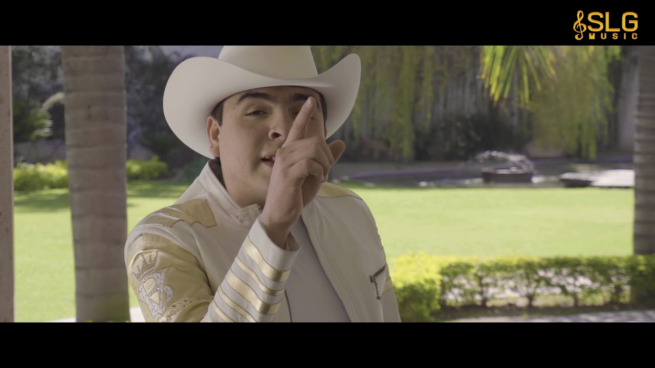 BETO VEGA - SIMPLEMENTE CORTESÍA