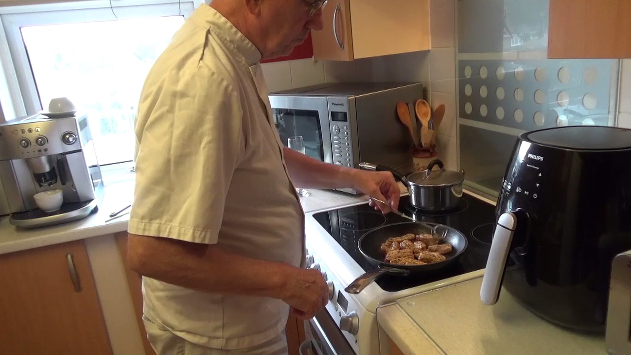 Chili Belly Pork and Rice | Crazy Chef