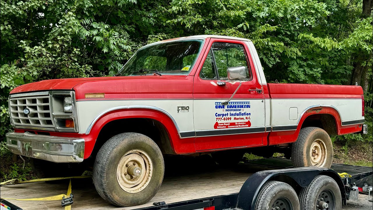 NEW TRUCK?! Walk-Around and Start-up of my 1986 Ford F150!