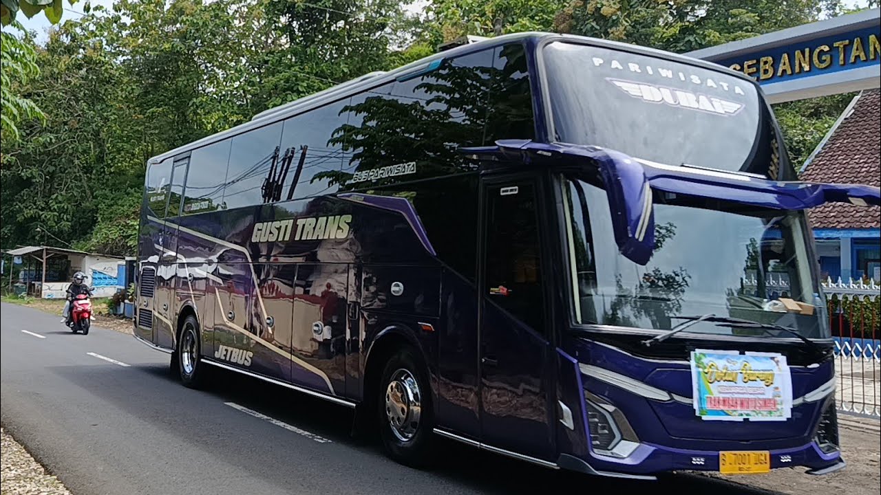 KESERUAN HUNTING BUS BASURI CORONG ATAS JL BARON GUNUNG KIDUL #bus #busmania 