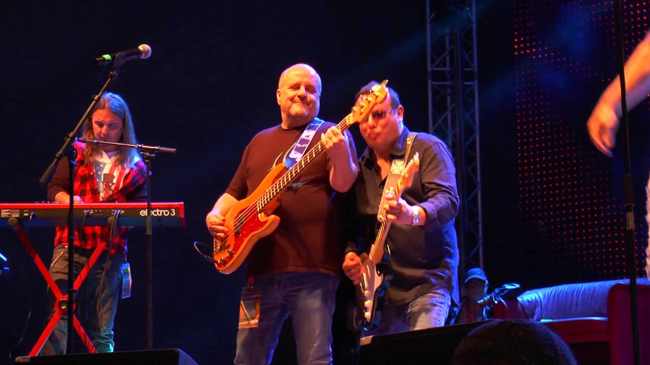 NO BROS- Soundcheck / Smoke On the Water