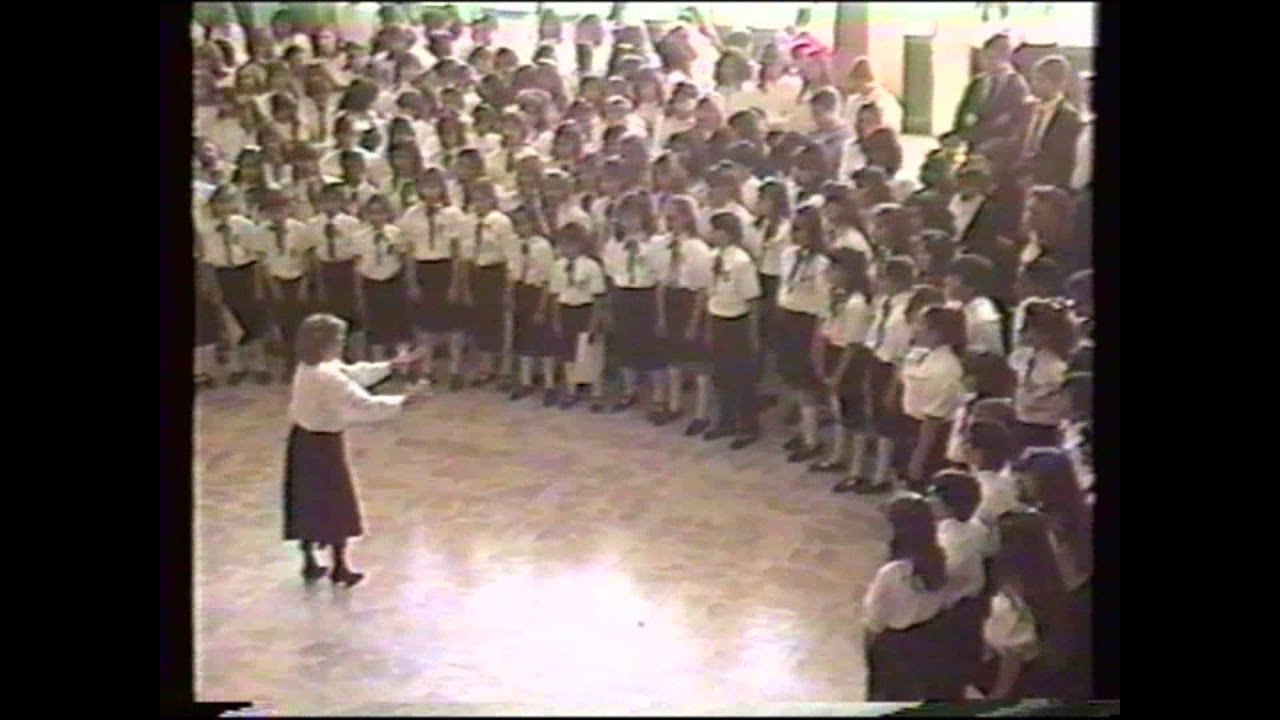 Niños Cantores de Córdoba: Mi trencito (Ramón Gutierrez del Barrio)