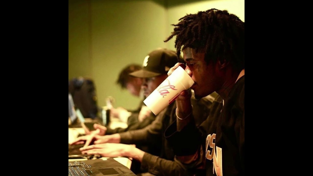 Rushhy Bandxz x Old Mexikodro x Old Playboi Carti type beat (prod. smokkestaxkk)