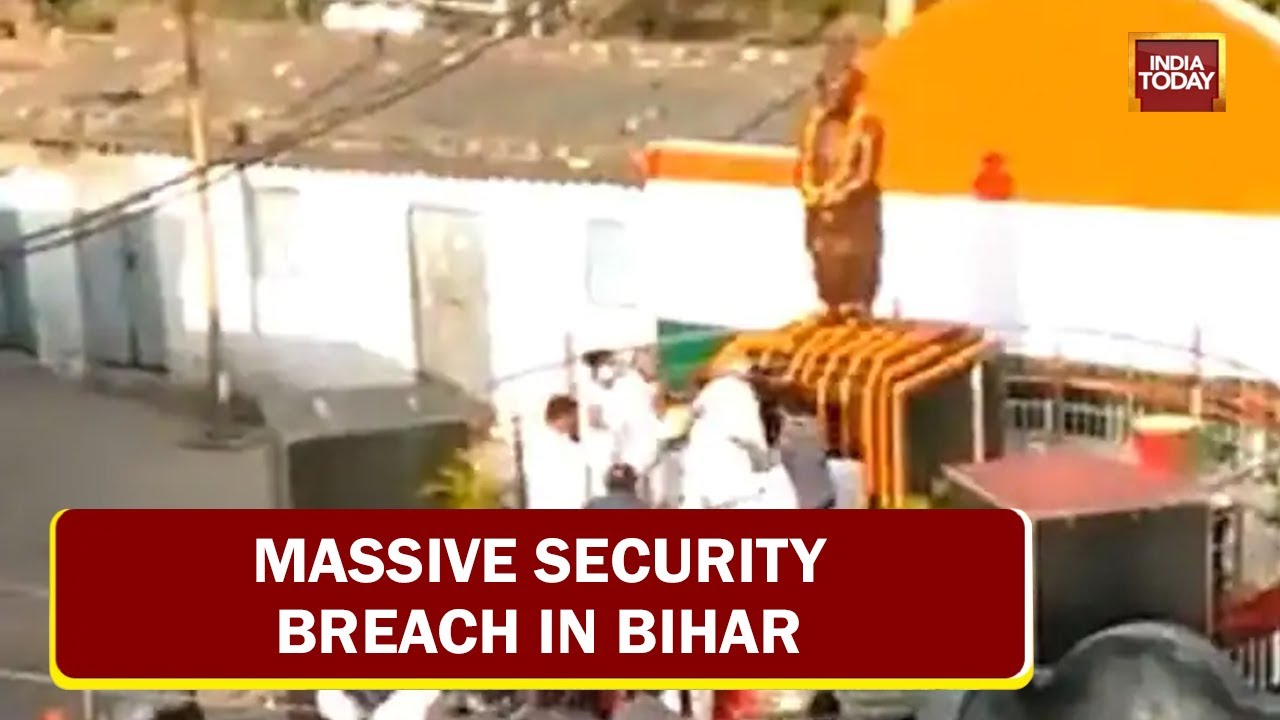 Massive Security Breach In Bihar, CM Nitish Kumar Attacked By A Man In Bakhtiyarpur | India Today