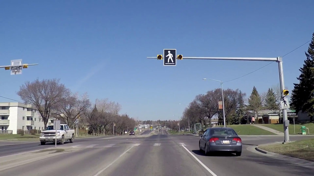 Driving in Calgary AB (Alberta) Canada - Houses/Homes - Tour of City - Residential Area 2018