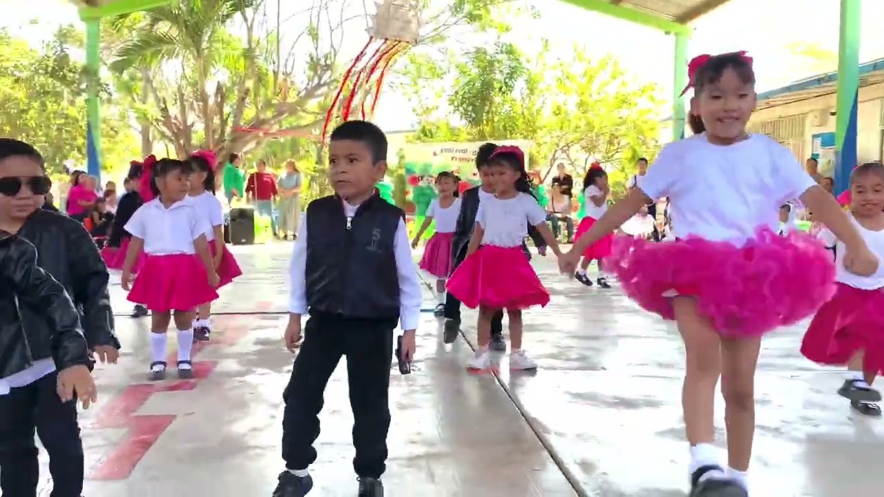 You Should Be Dancing - Vuelve Primavera