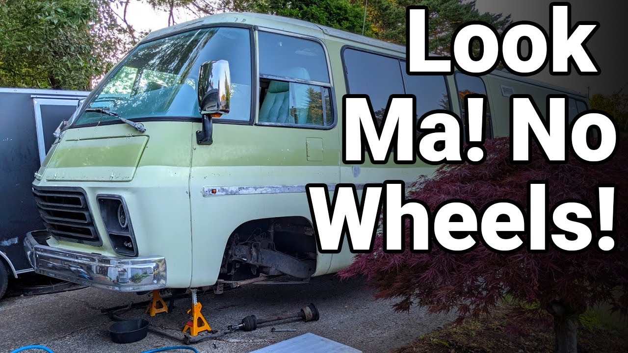 Building the Best Damn GMC Motorhome Ever E.24 - Front End Removal