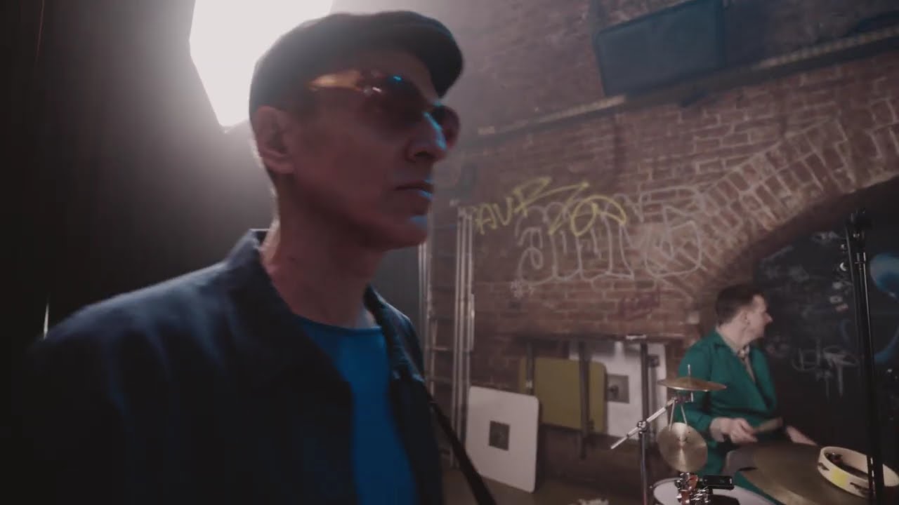 Synesthetic4 &ndash; H&ouml; (live alone at Rhiz)