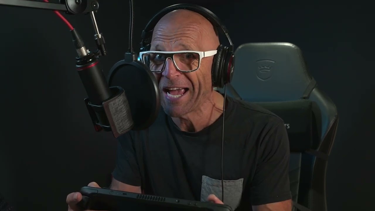 Jason Bradbury Explores NZ Tech Startup Black Salt Games