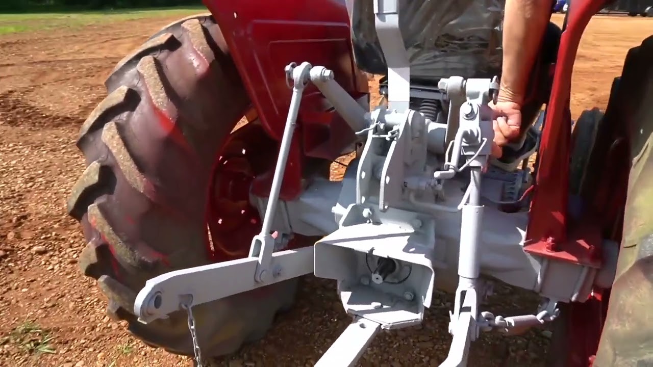 MASSEY FERGUSON 220 For Sale