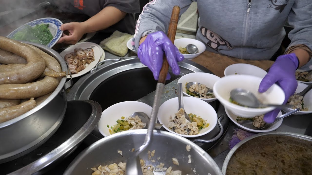 Beef Noodle Soup, Braised Food, Pork Blood Soup, Rice Sausage, Steamed Shrimp and Pork Dumpling