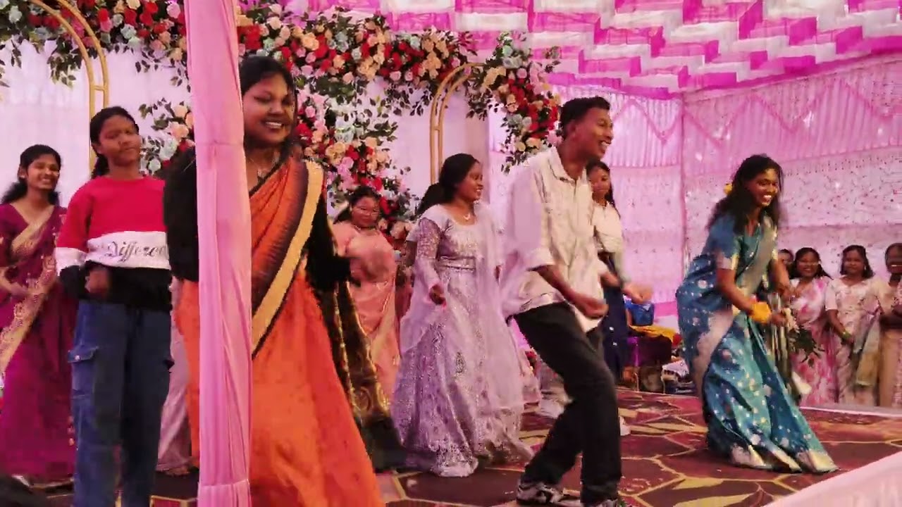 Dance by Sunday school and youth