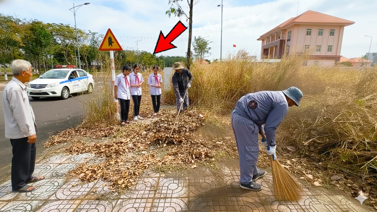 Is cleaning sidewalks really DANGEROUS – the sidewalk cleanup that left residents SHOCKED!