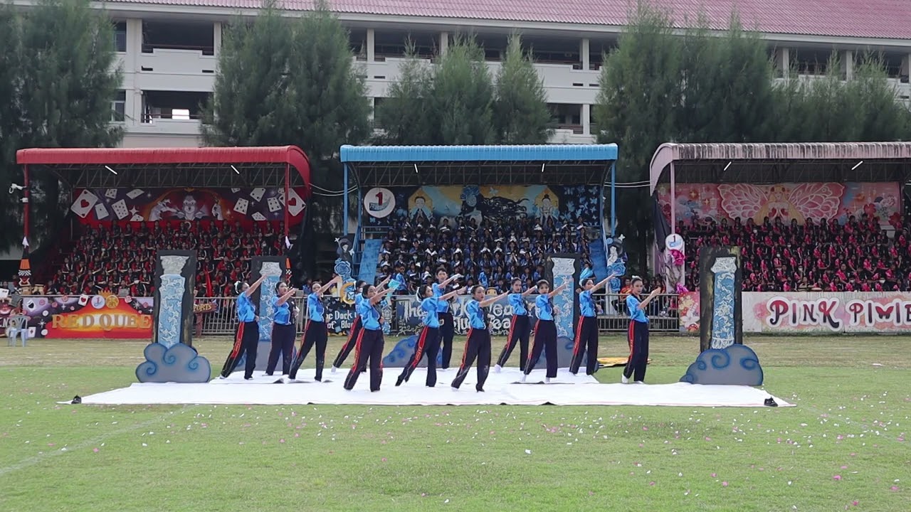 การแสดงเชียร์ลีดเดอร์ (สีฟ้า) โรงเรียนสันกำแพง 2567