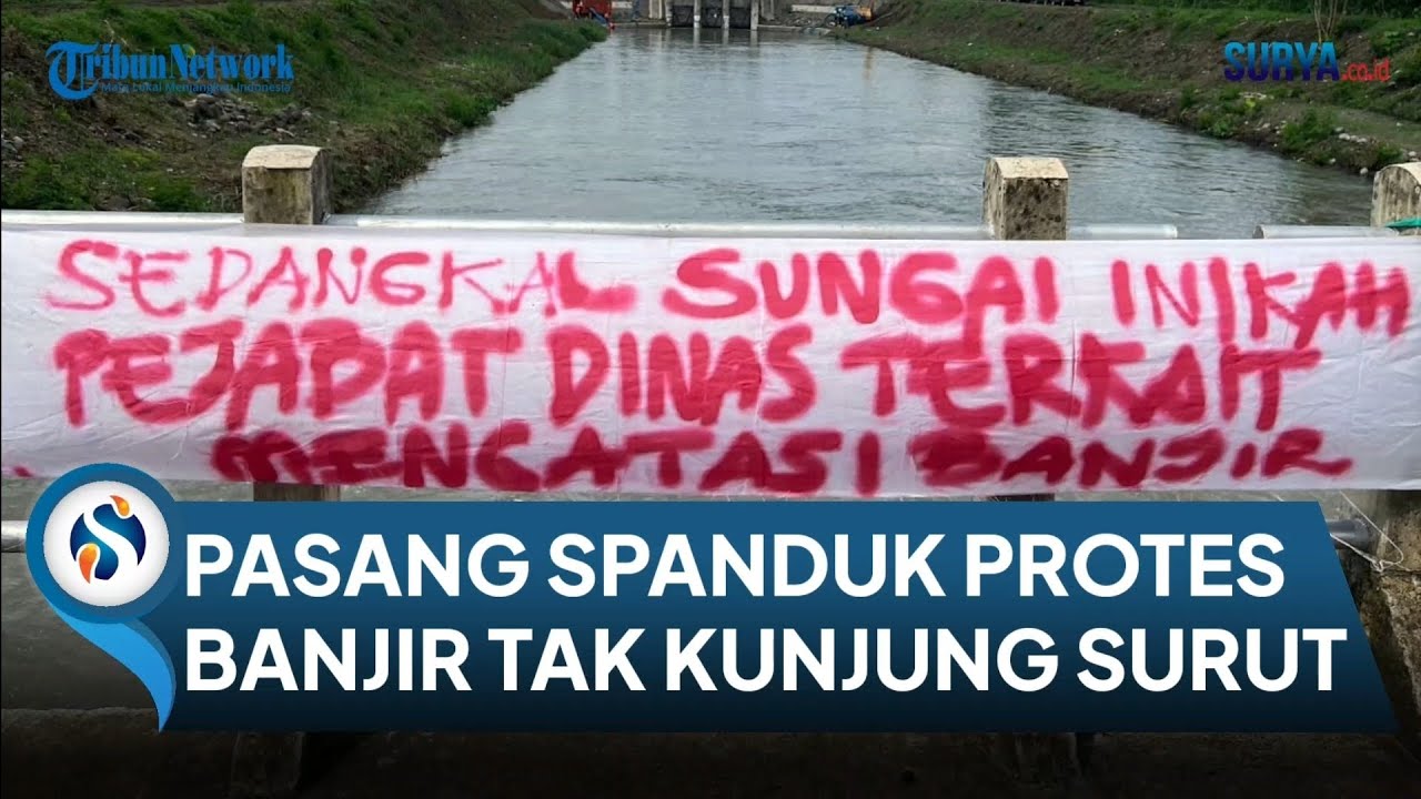 Puluhan Warga Jombang Pasang Spanduk di Dam Sipon Mojokerto, Bentuk Protes Banjir Tak Kunjung Surut