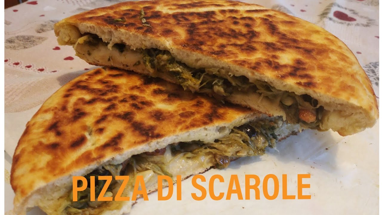 PIZZA DI SCAROLE(ricetta napoletana)