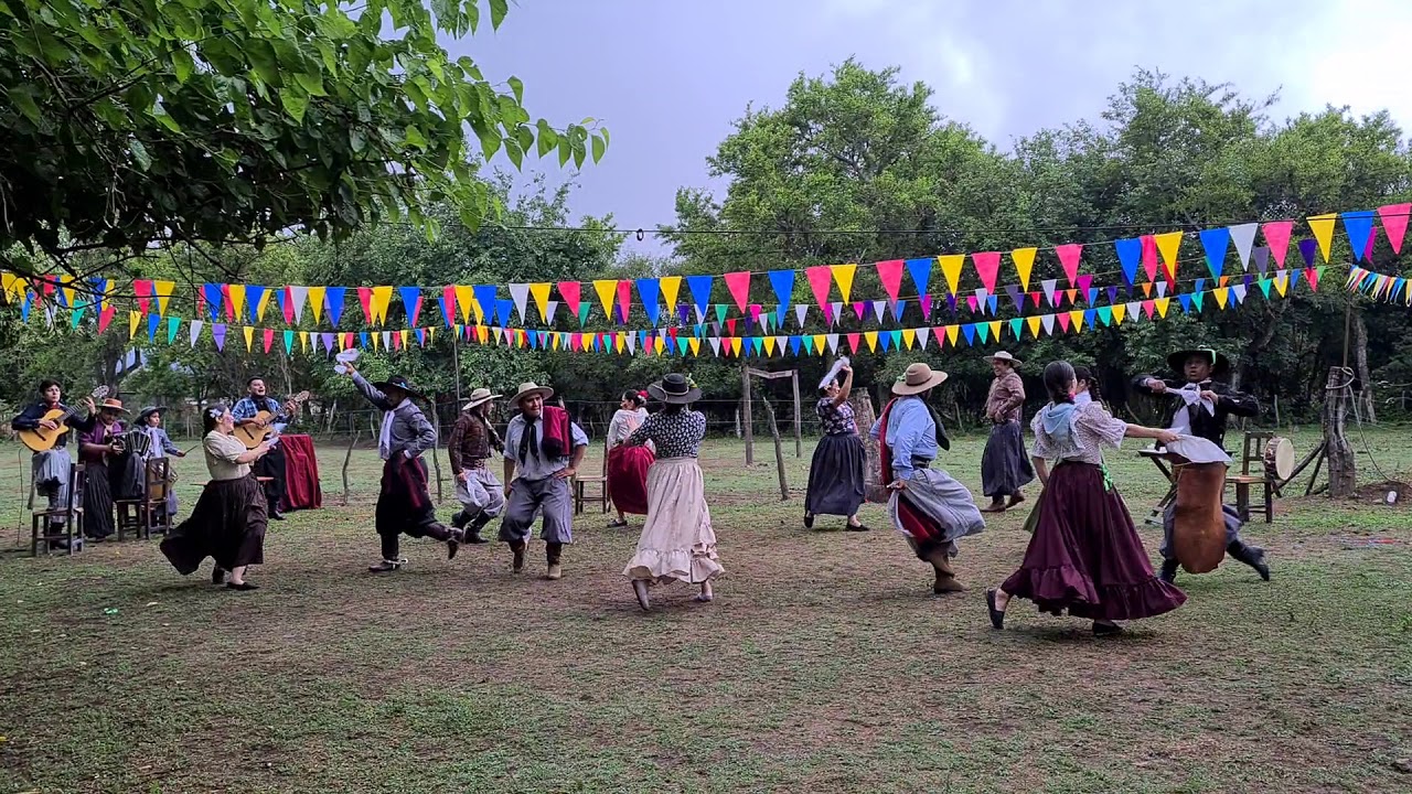Santiago El Lobito Corimayo. Conjunto de Danza Tradicional- Zamba La Carpa De Don Jaime