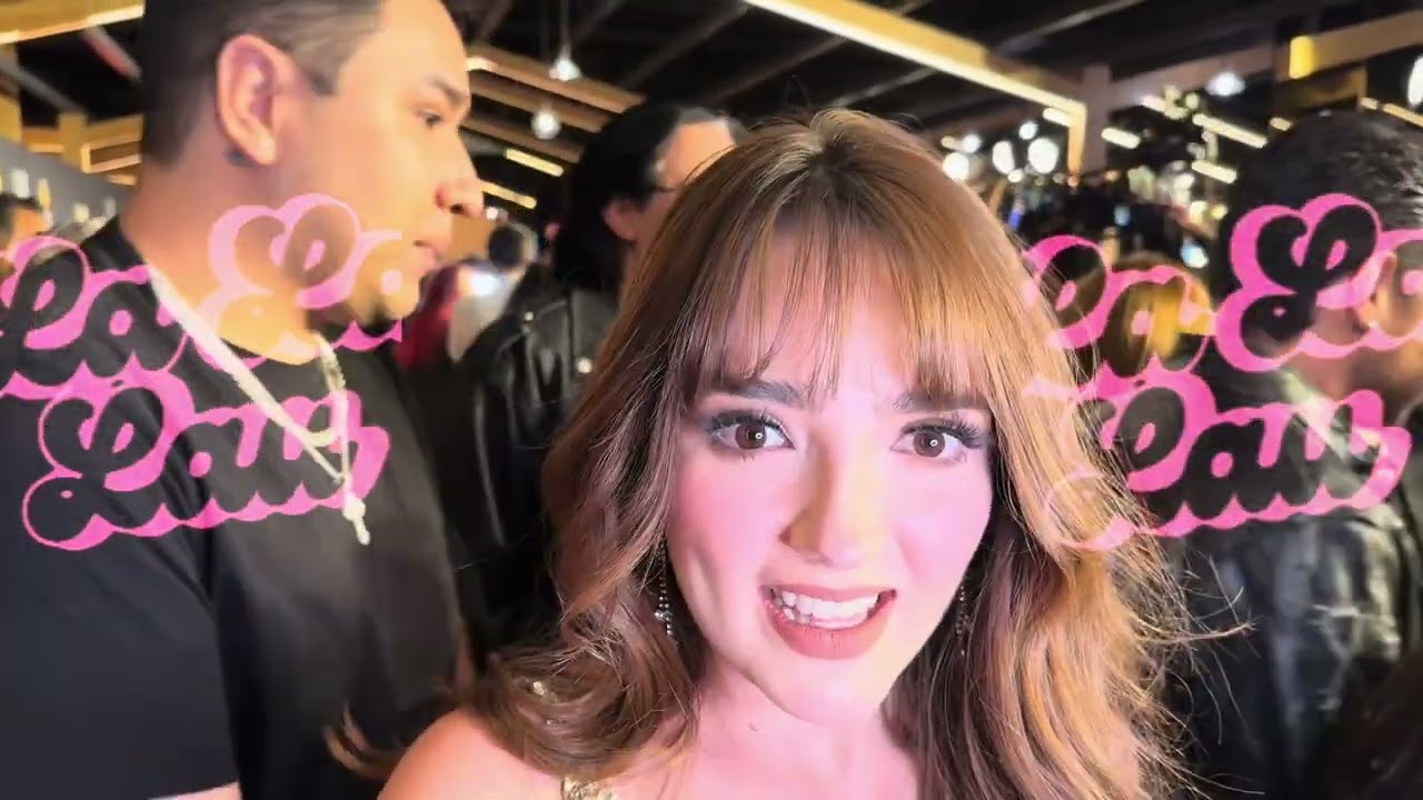 ELAINE HARO honrada de interpretar el himno nacional en RING ROYALE/ NIEGA ROMANCE CON ALDO