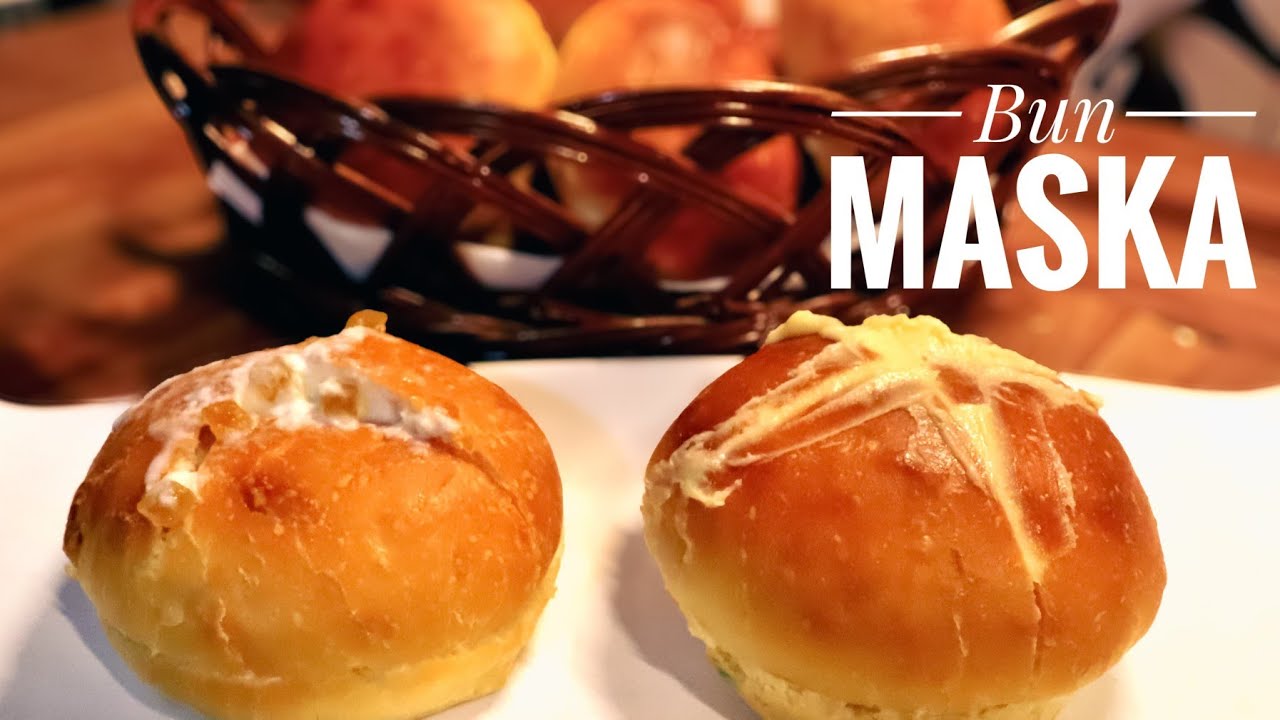 Bun Maska - Originated from Irani cafes of Mumbai, a beloved classic Indian snack